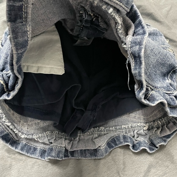 Size 6 little girls guess jean skirt - Picture 4 of 5